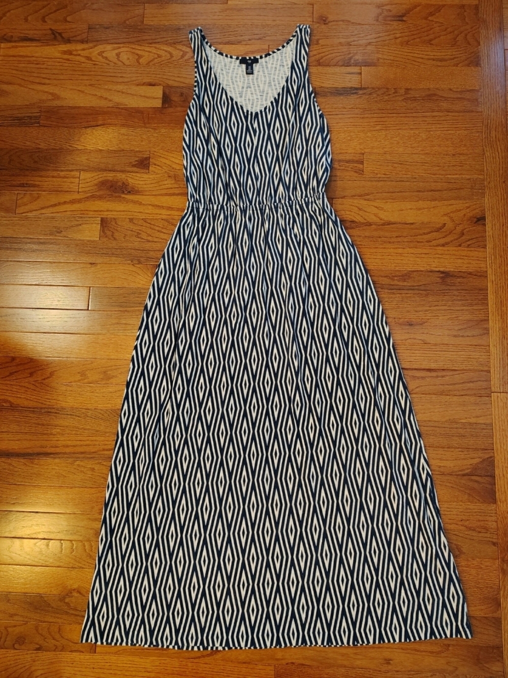 GAP Navy and White Geometric Sleeveless Maxi Dress